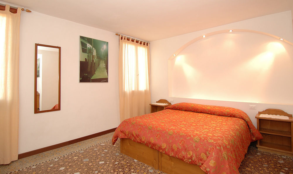 Alloggi B&B Allegri Βενετία Εξωτερικό φωτογραφία