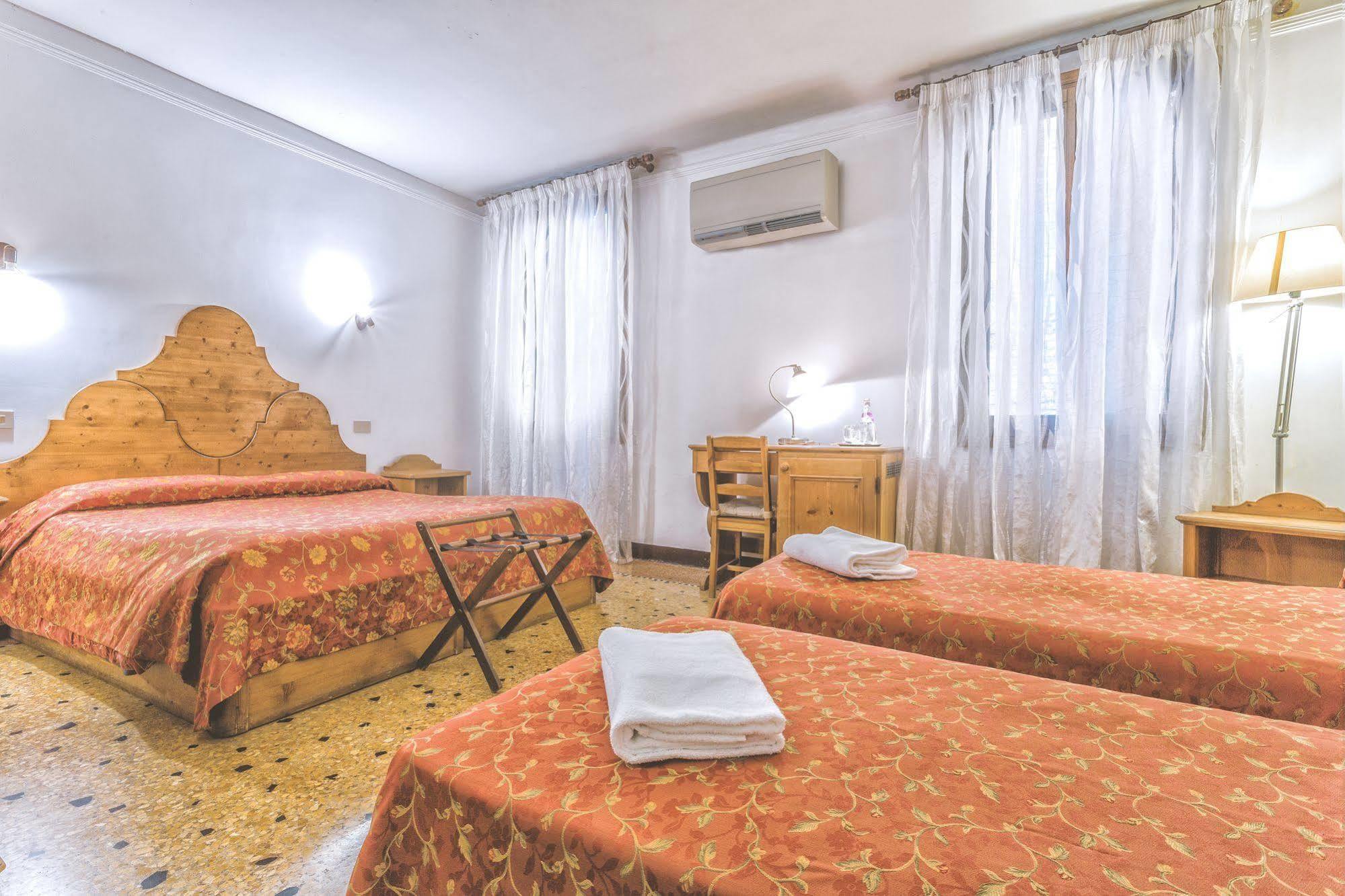 Alloggi B&B Allegri Βενετία Εξωτερικό φωτογραφία